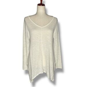 Soft Surroundings Cream Linen Blend V-Neck Handkerchief Hem Lightweight Sweater